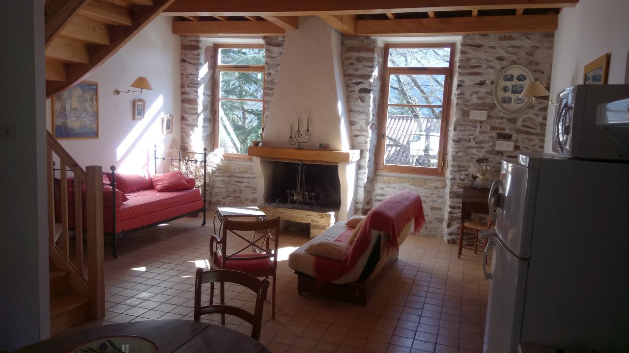 Chateau De Colombieres Sur Orb Luaran gambar